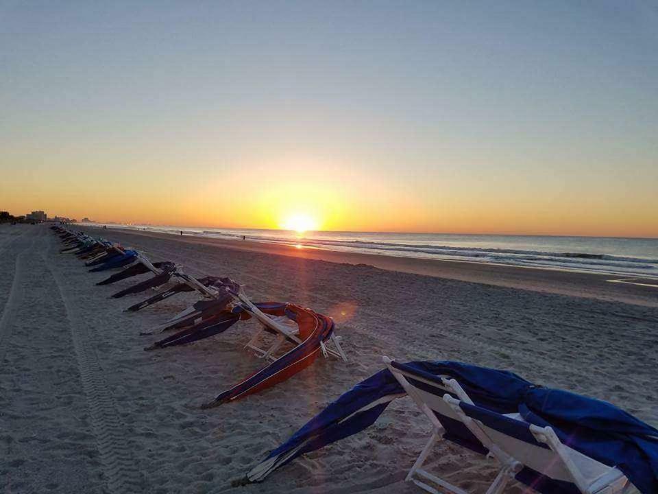 The Palms Resort-Oceanfront Myrtle Beach Bagian luar foto